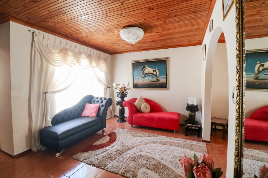 4 Bedroom Property for Sale in Amalinda Eastern Cape